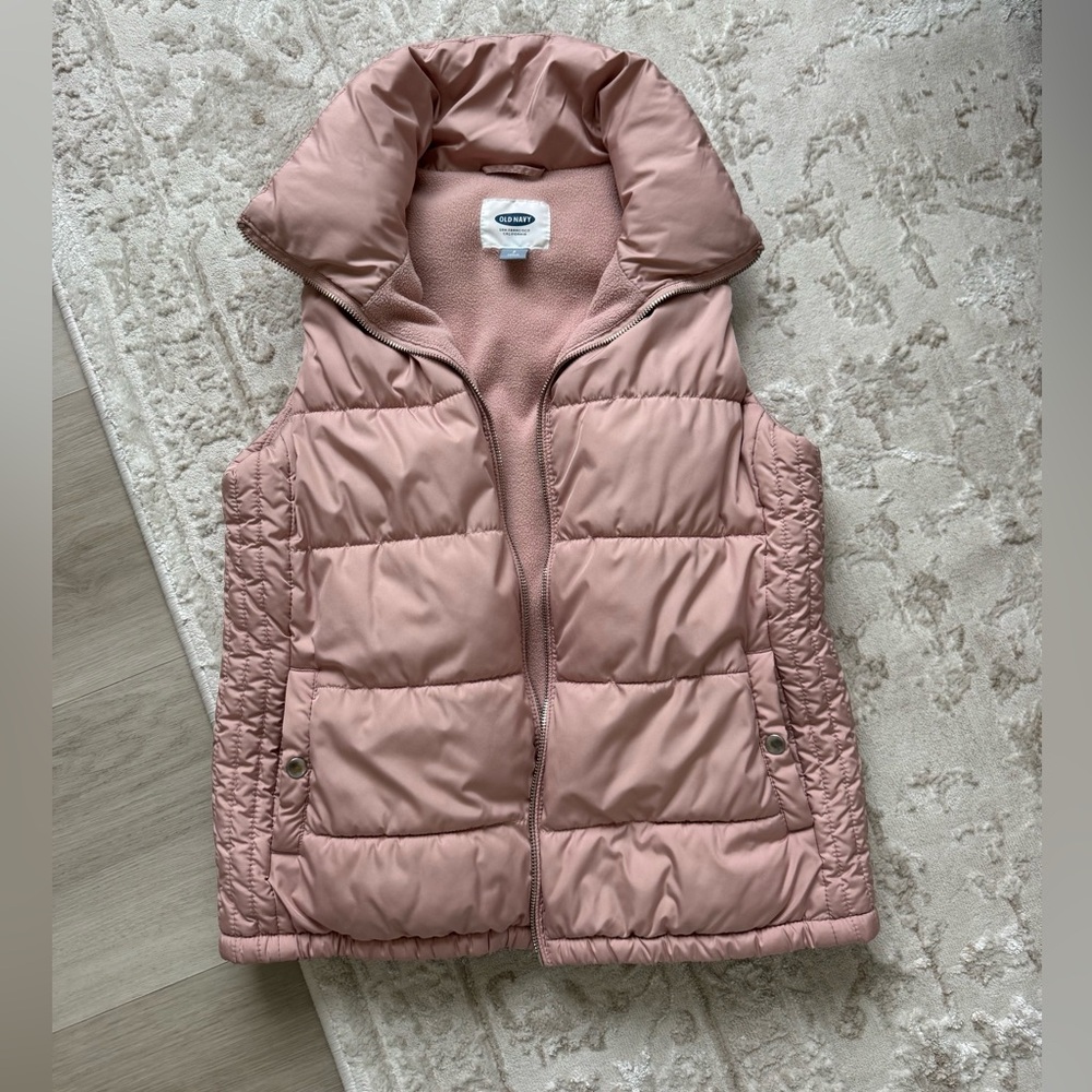 Old Navy Blush Quilted Puffer Vest